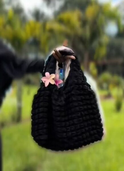 Sac à main tricoté élégant