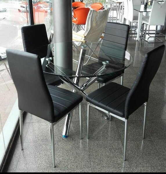 Chaise de salle à manger en cuir noir