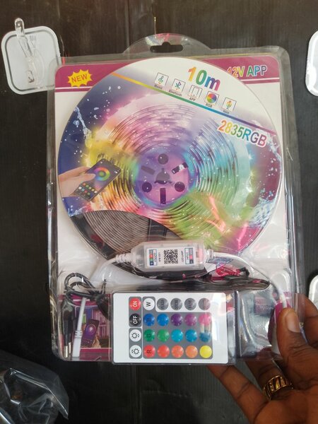 Bande LED RGB 10m avec télécommande
