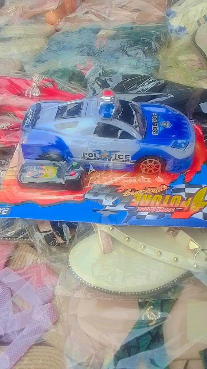 Voiture Télécommandée Police