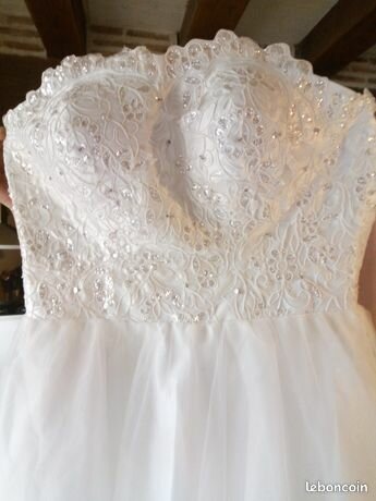 Robe de Mariée Élégante