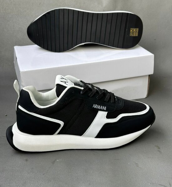 Baskets Armani élégantes homme