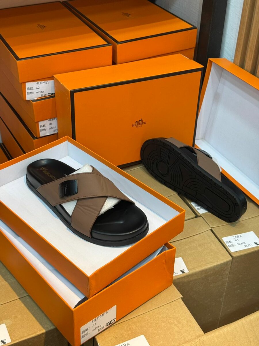 Sandales en cuir élégantes