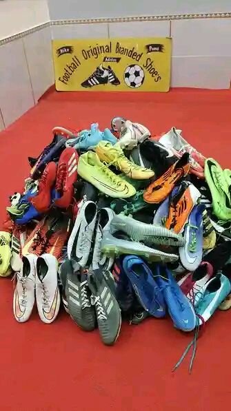 Chaussures de football Adidas