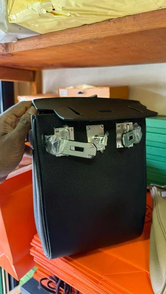 Sac bandoulière en cuir élégant