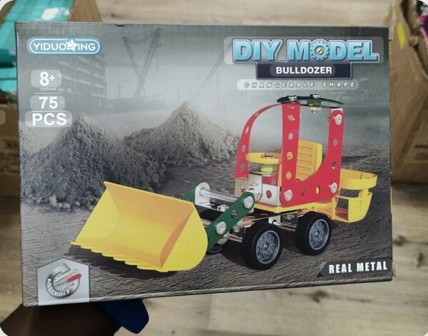 Bulldozer Métal DIY 75 Pièces