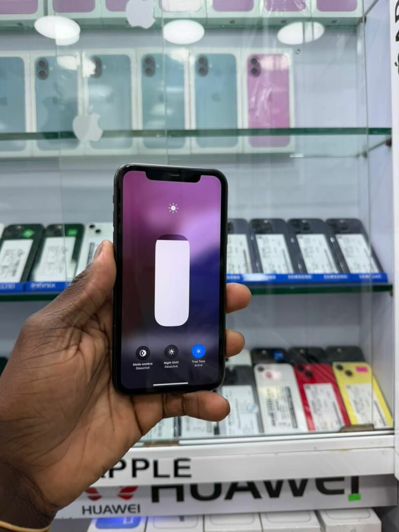 IPhone 11 simple 64Go