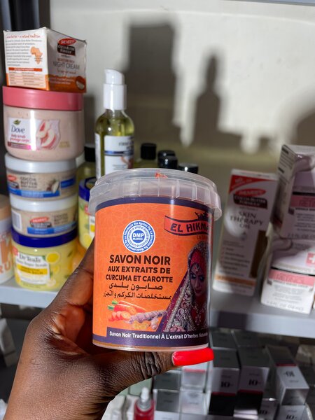 Savon Noir aux Extraits de Curcuma