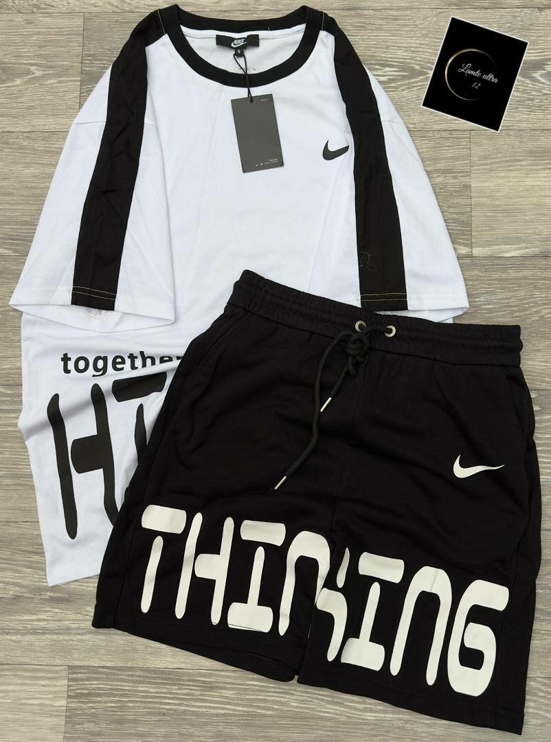 Ensemble de sport moderne