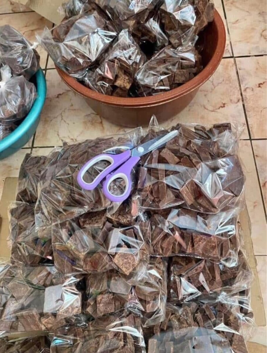 Chocolat 20 à 1000f