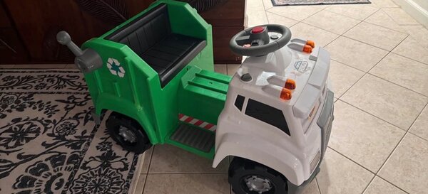 Camion poubelle Little Tikes