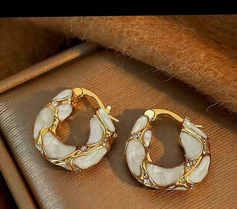 Boucles d'oreilles créoles émaillées