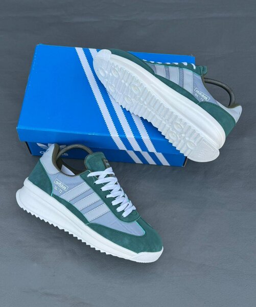 Baskets Adidas Vert