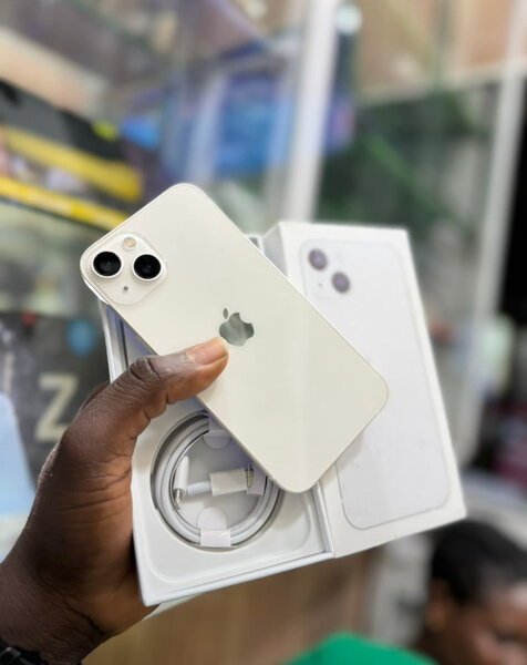 iPhone 13 Blanc 128Go