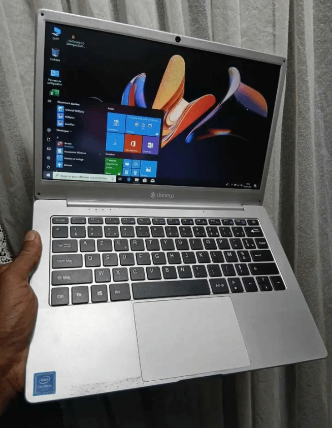 Ordinateur portable Danew