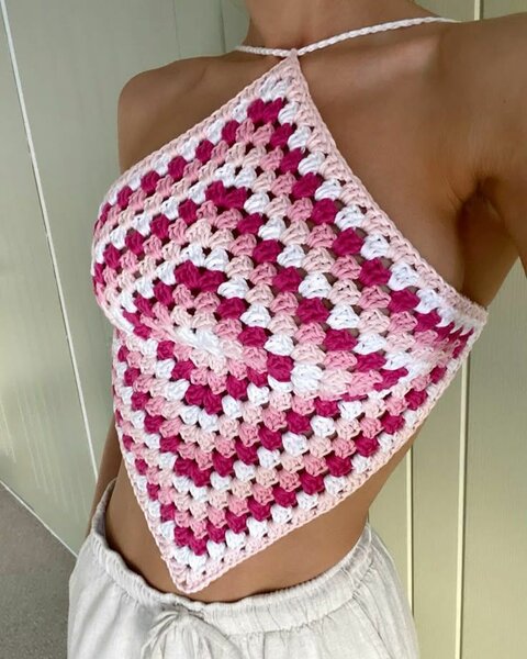 Top crochet évasé chic