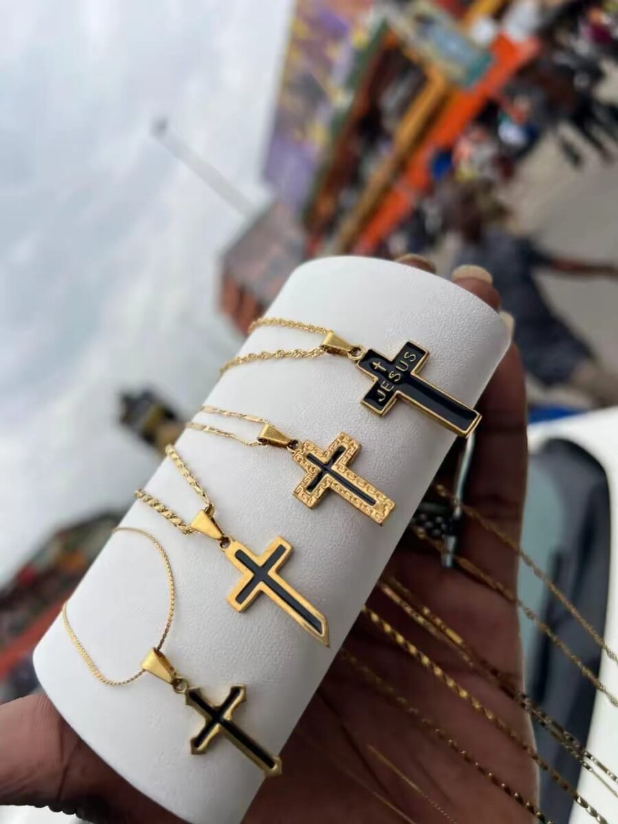 Pendentifs Croix Élégants