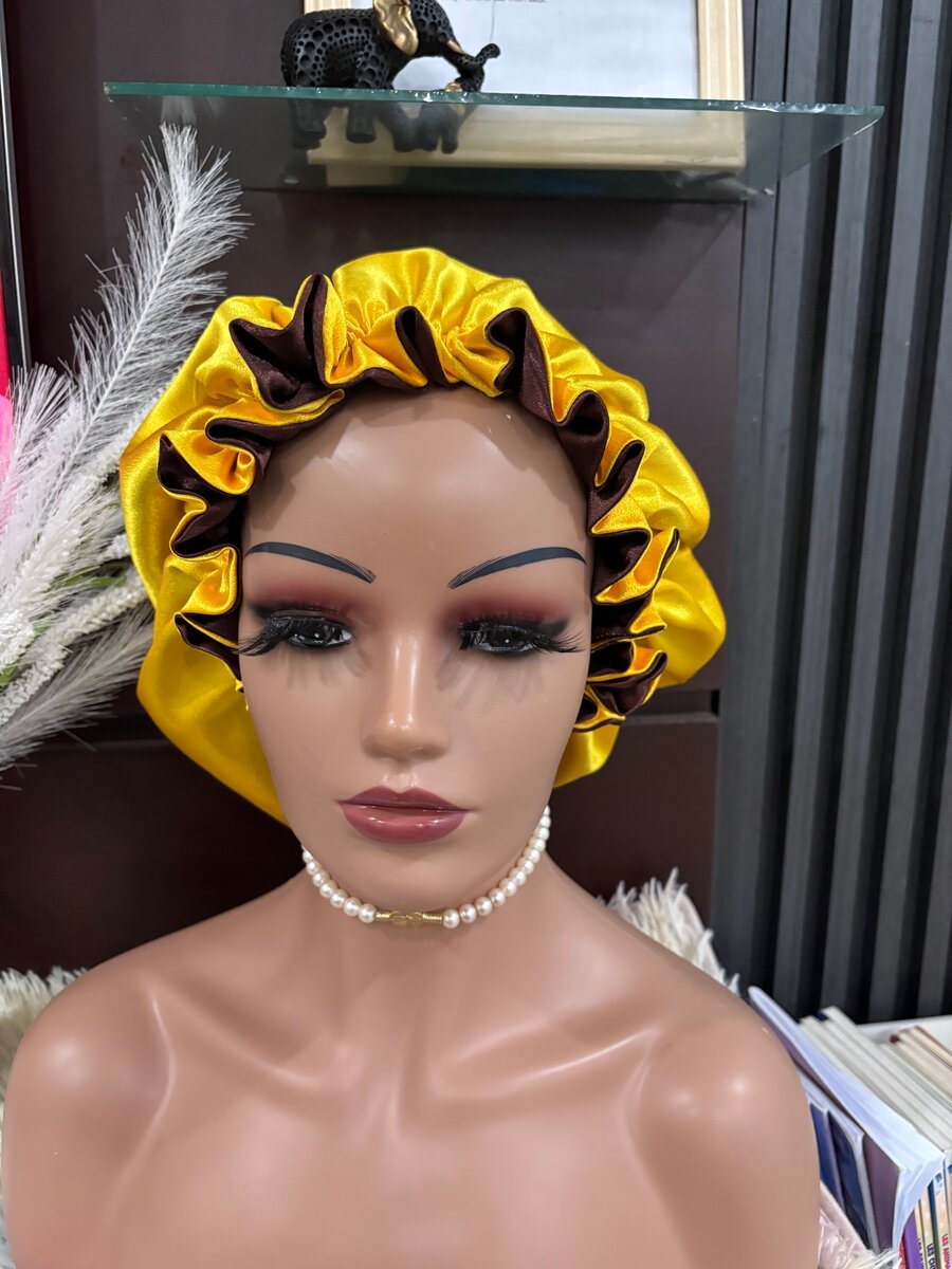 Bonnet de nuit en satin double face