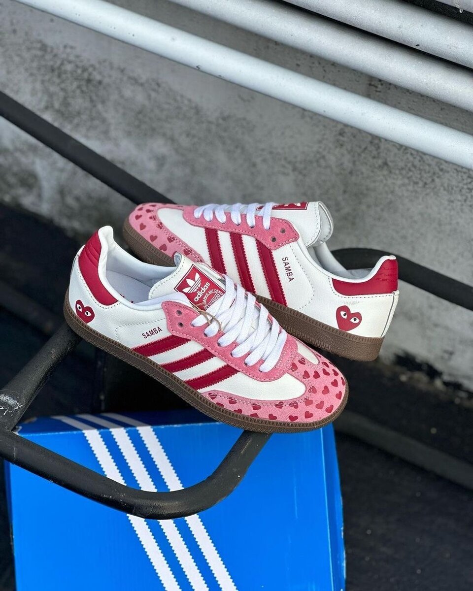 Adidas Samba Sneakers Roses