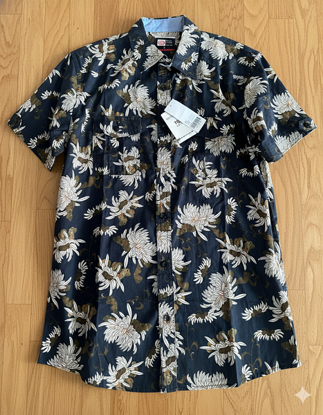 Chemise à motifs floraux