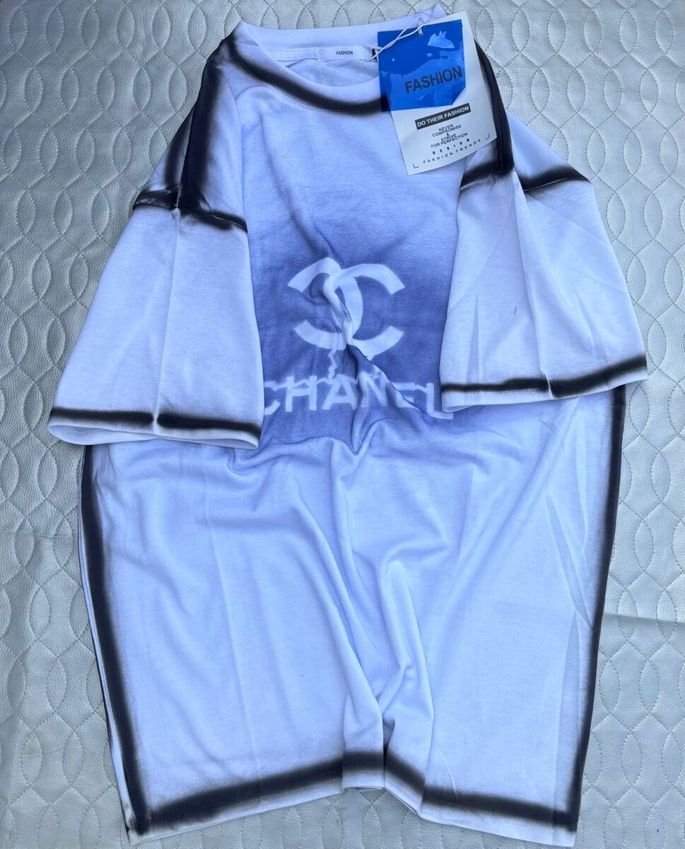 T-shirt imprimé tendance