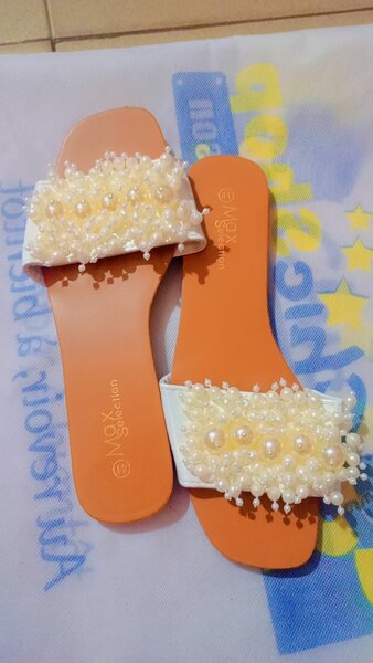 Sandales à perles élégantes