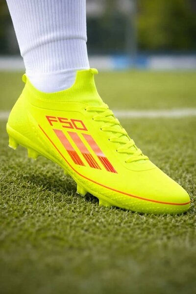 Chaussures de Football F50