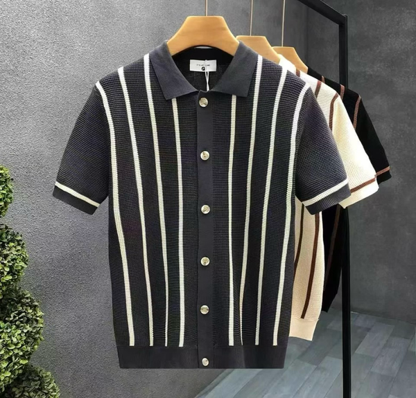 Chemise polo en maille rayée