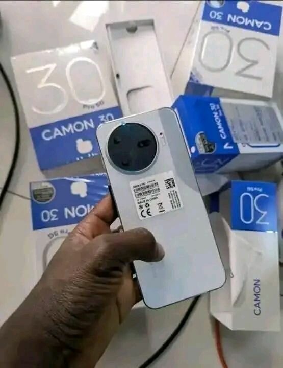 Smartphone Tecno Camon 30 Pro