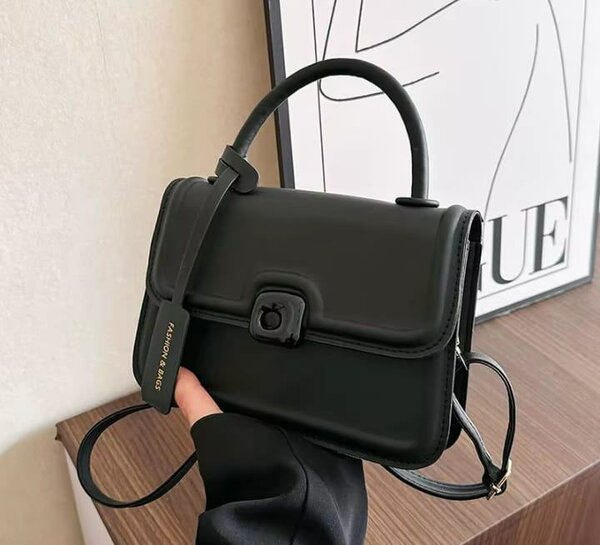 Sac à main bandoulière élégant