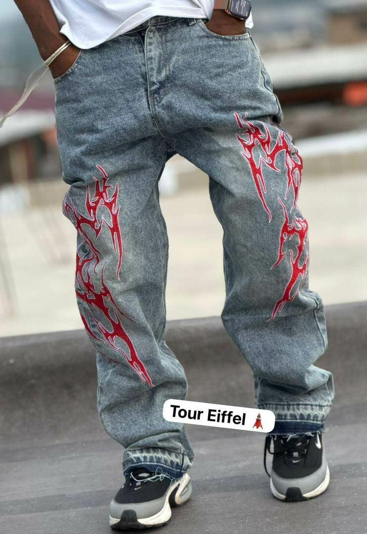 Jean décontracté avec motifs