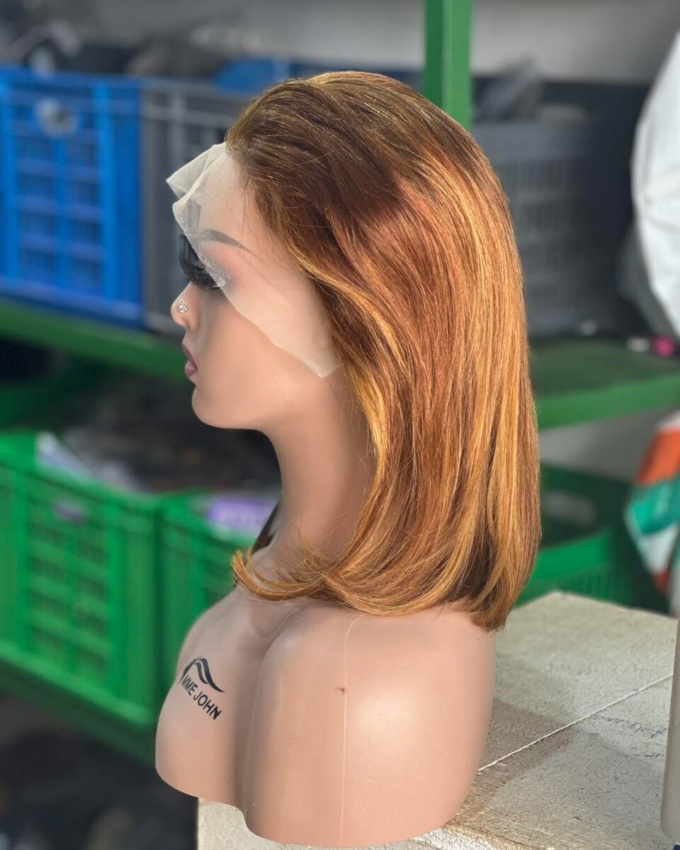 Perruque Bob en Dentelle