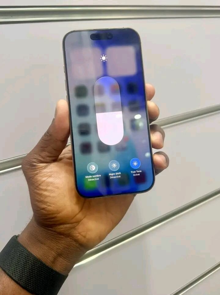 iPhone 16 Pro 256 Go