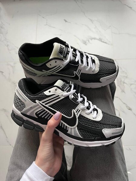 Baskets de Course Noires Unisexes