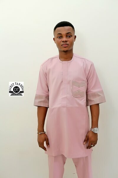 Ensemble tuniquehommrose clair