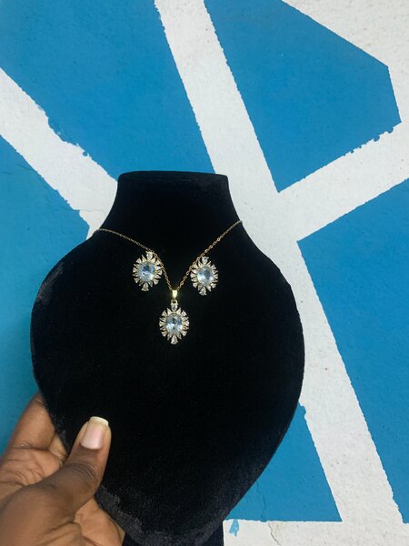 Ensemble Bijoux Éclatant