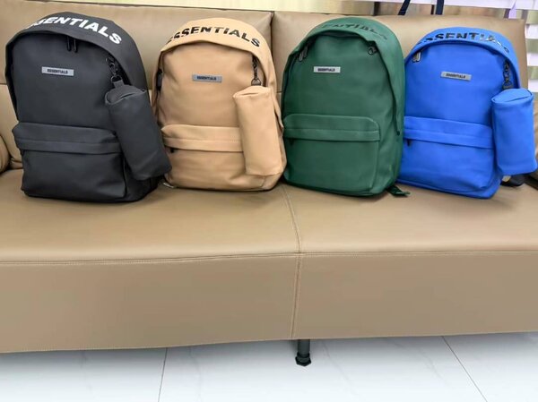 Sacs à dos Essentials tendance