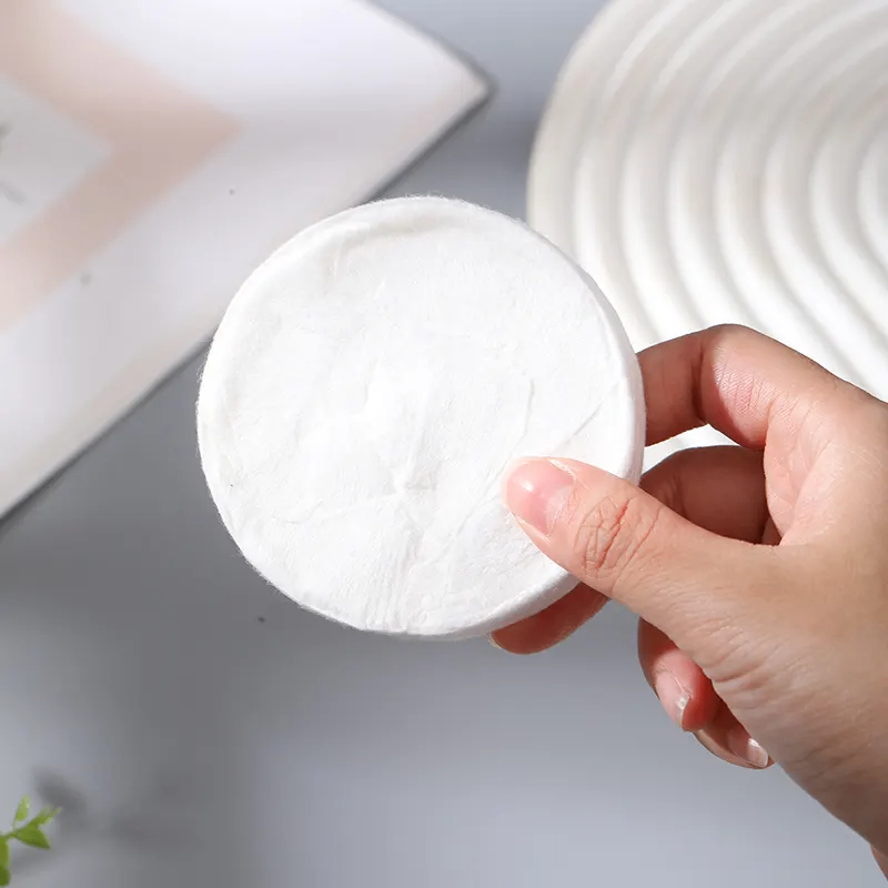 Serviette jetable compressée