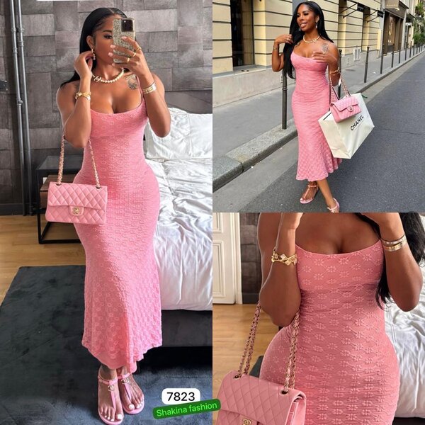 Robe fourreau élégante rose