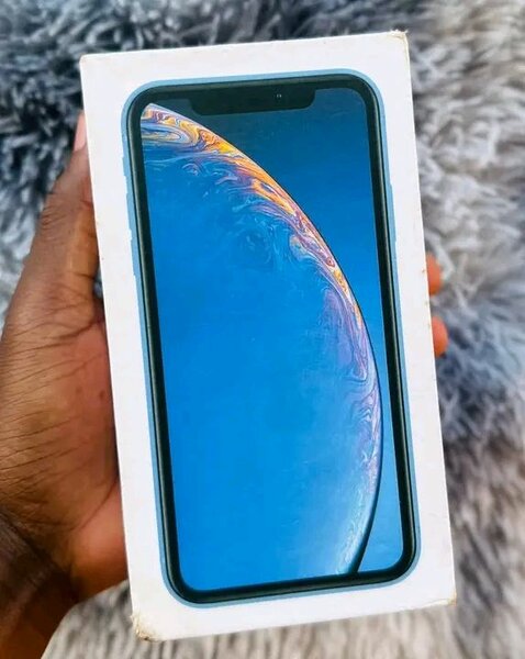 iPhone XR Bleu Débloqué