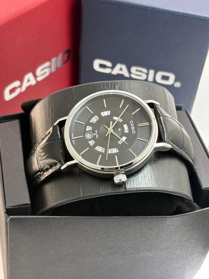 Montre Casio authentique
