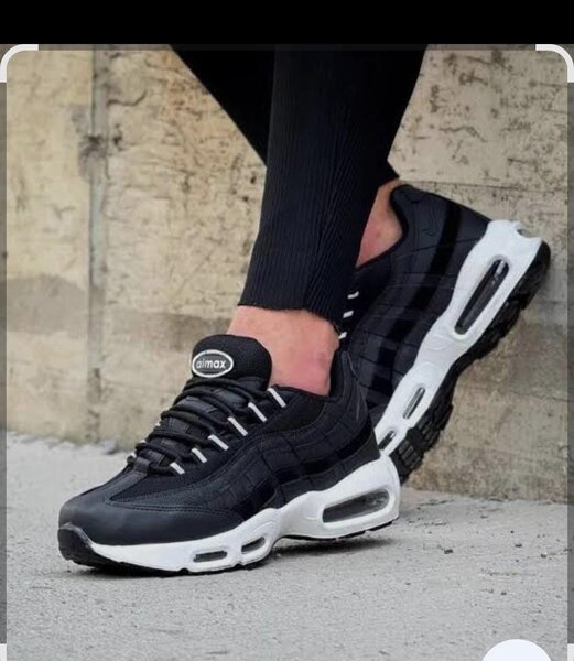 Nike Air Max 95 Noir