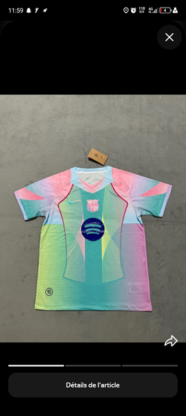 Tee-shirt multicolore sportif