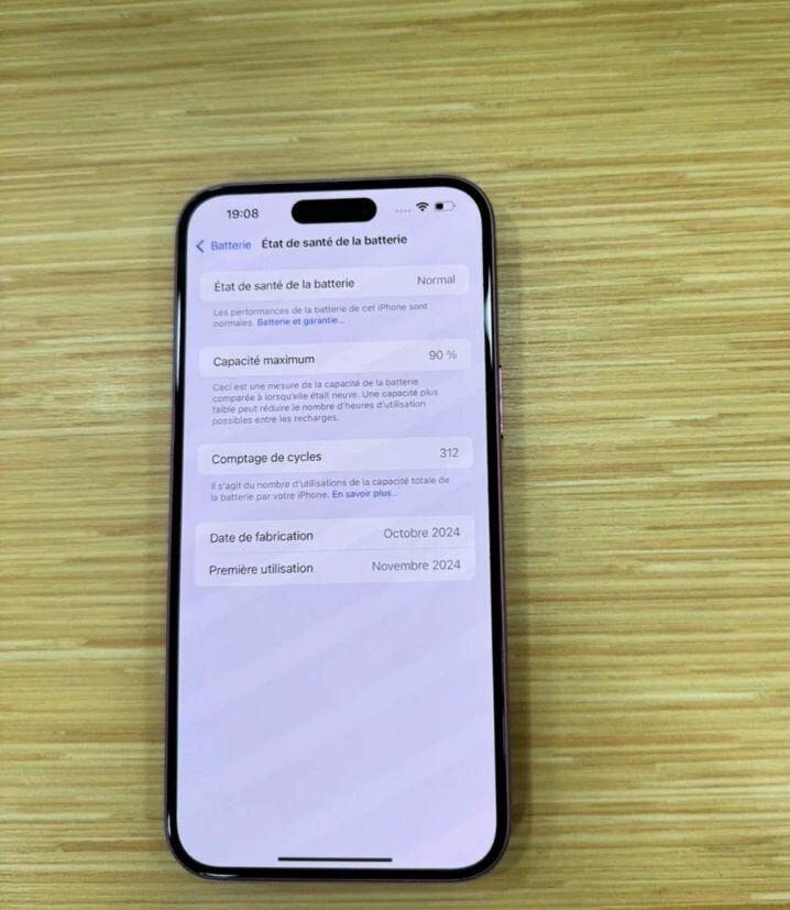 iPhone 128 Go Violet