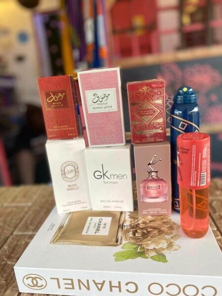 Collection de parfums variés