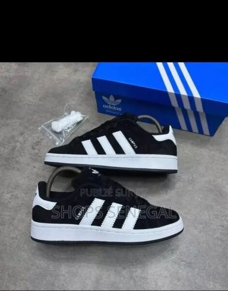 Chaussures Adidas classiques