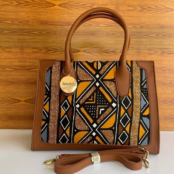 Sac à main élégant en cuir