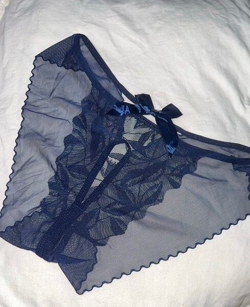Culotte en dentelle bleu