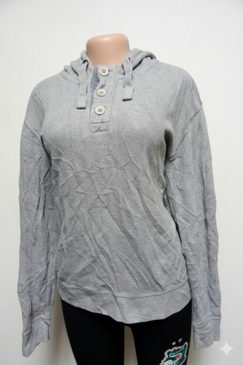Sweat à capuche gris