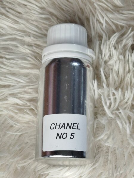 Essence Parfum Chanel No 5